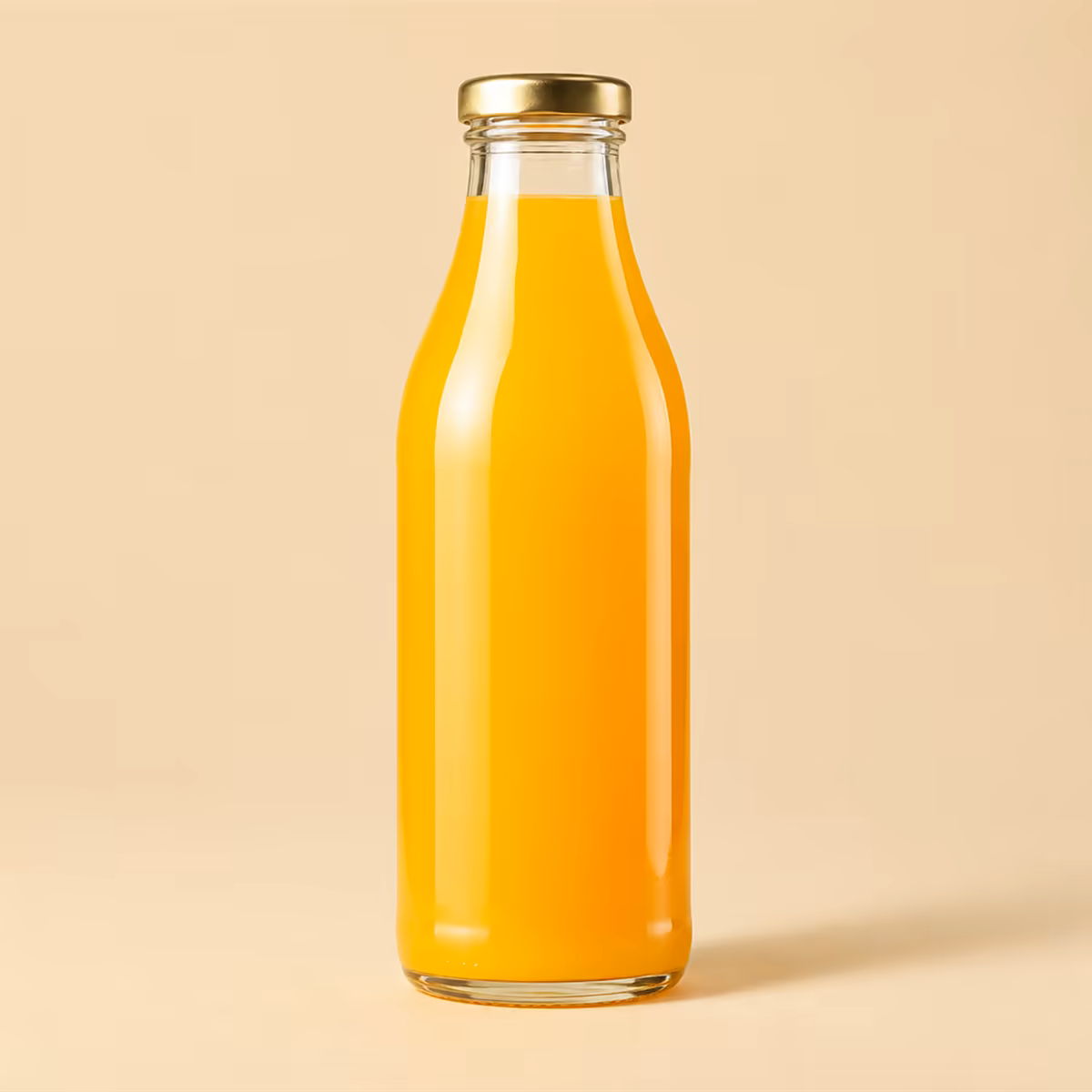 Botella del producto de frente sobre un fondo plano